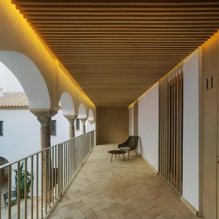 Patios Del Panuelo