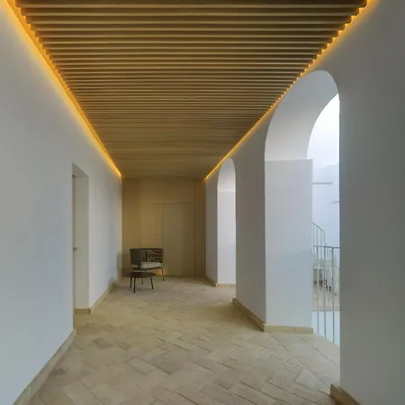 Patios Del Pañuelo *